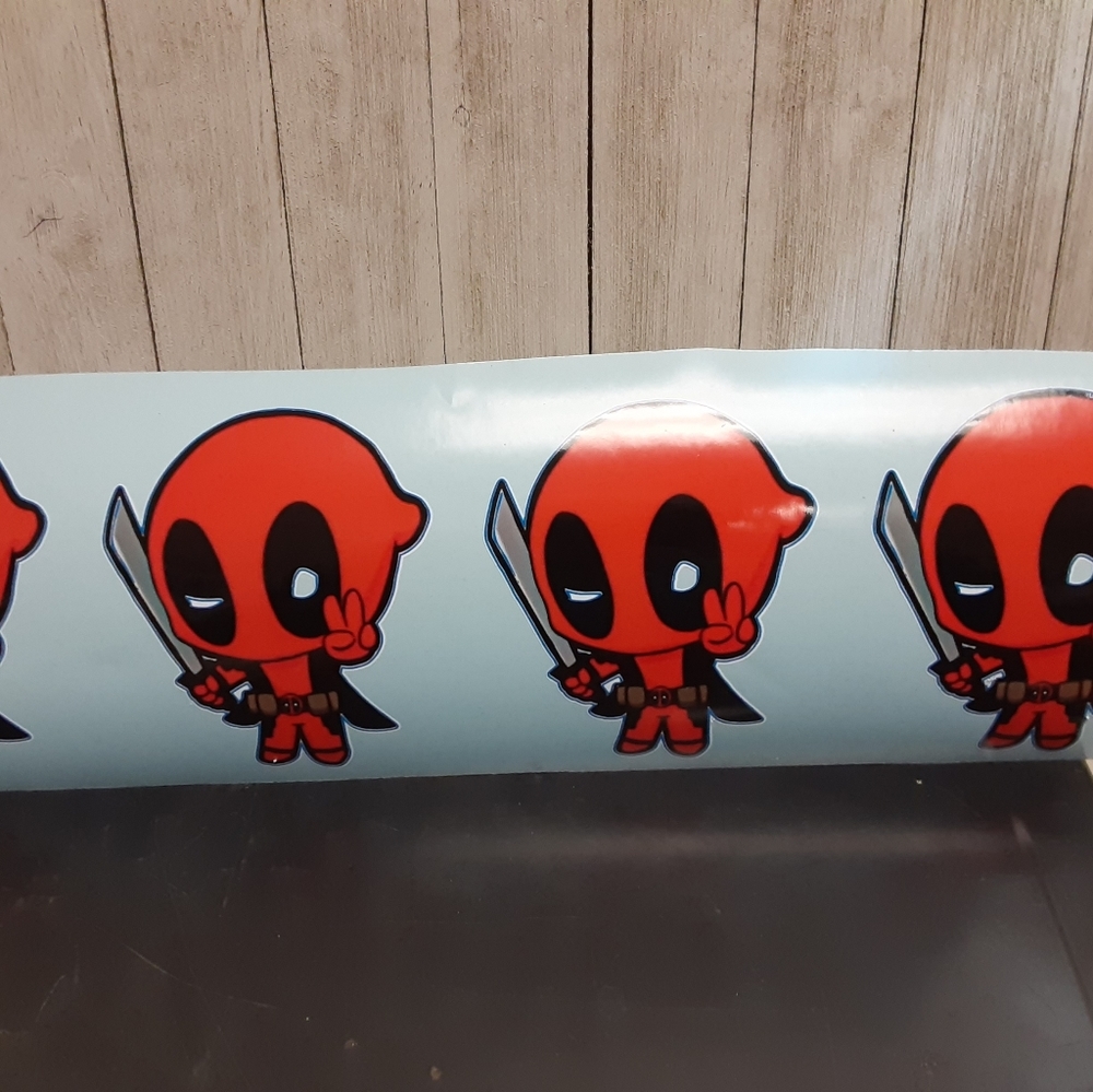 Window decals oracal 651 with peel tack paper